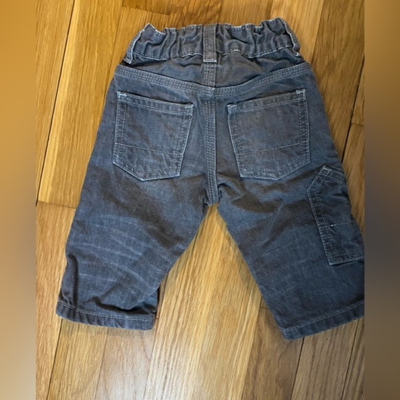 Baby GAP Gray Jeans 6-12M - Picture 2 of 5